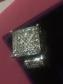 Beautiful Big Mama .925 sterling silver Ring