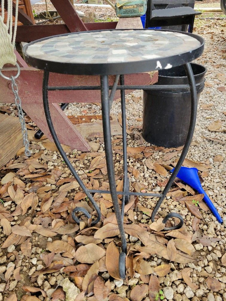 Plant Stand