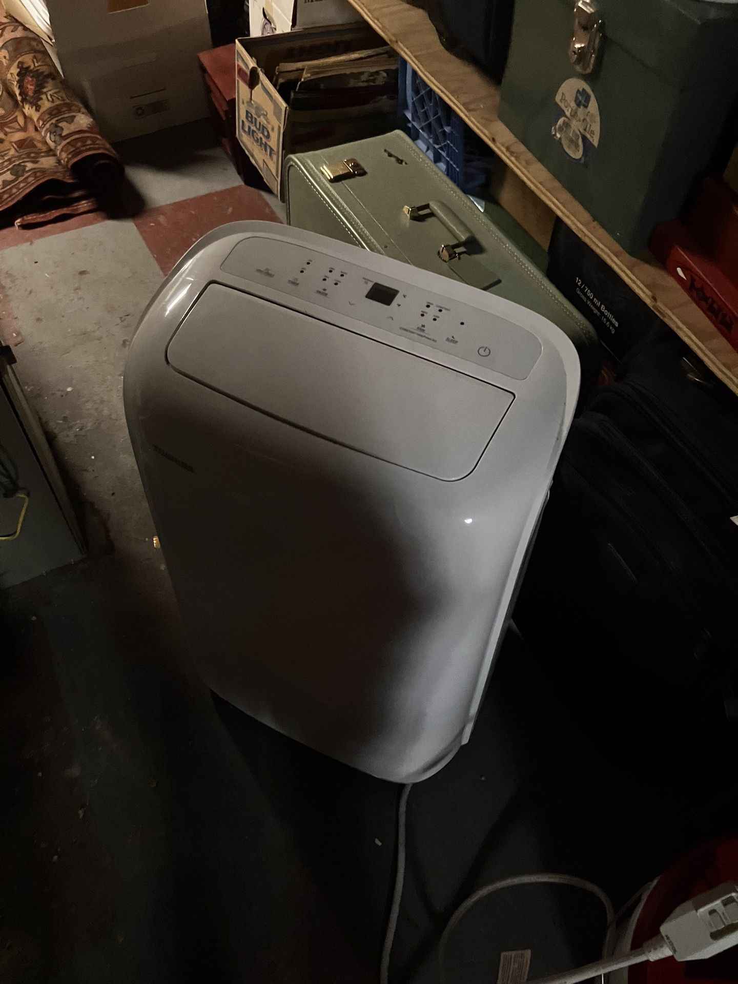 Toshiba Floor Standing Air Conditioner