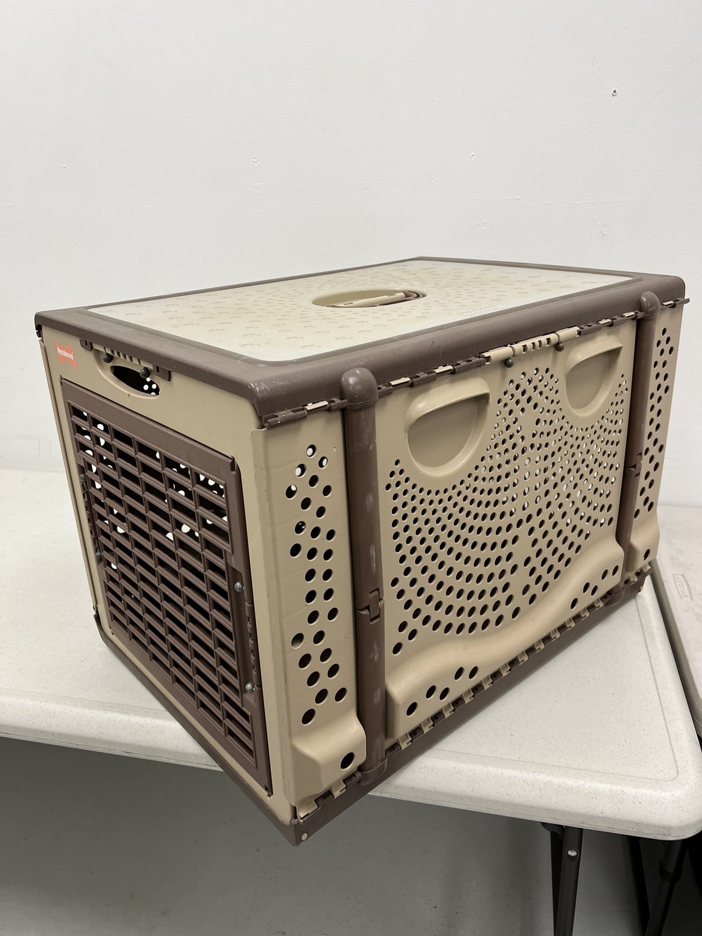 Nylabone Large Collapsible Foldaway Dog Pet Crate Cage Carrier Brown