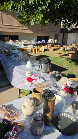 Estate/garage sale