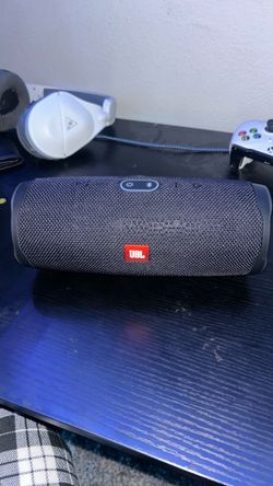New jbl charge 4