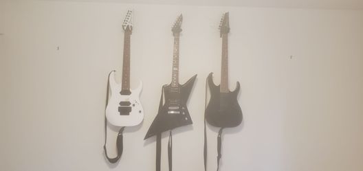 5 Electric Guitars, Fender Amp, Pedals,And More