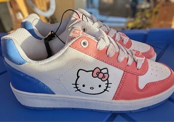 Hello Kitty Low-Top Sneakers