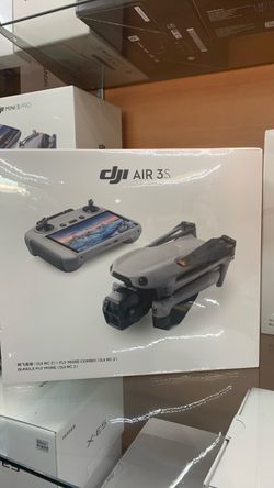 DJI Drone Air 3 FlyMore Combo With RC2 Remote