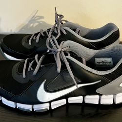 Nike Running Shoes Size 13 Excellent Condition Waterproofed