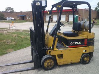 5000 LB. Capacity 3 Stage Propane Forklift