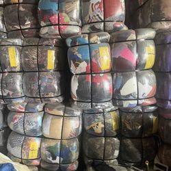 Ties/  Light scarves/  Heavy Scarves with Gloves