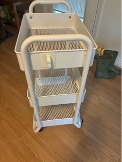 Rolling cart
