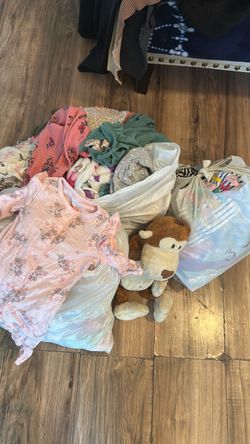 3 bags of baby clothes for girls 0-6 months