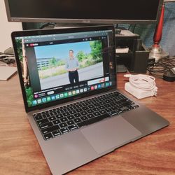 Apple MacBook Air 20