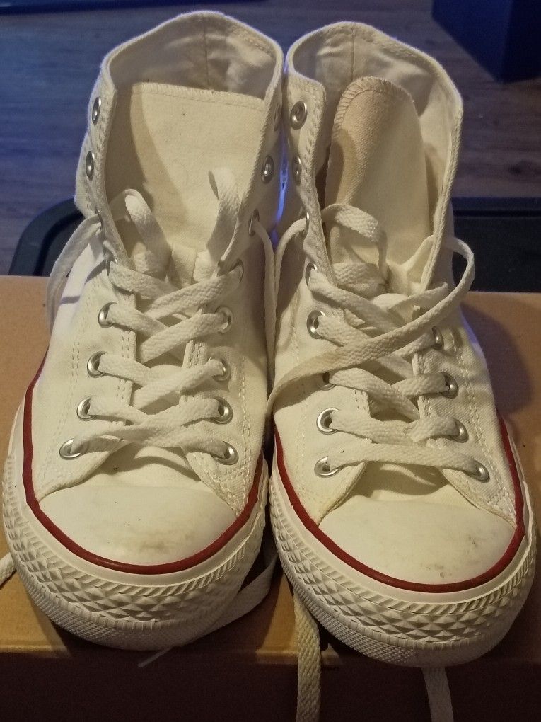 CONVERSE CHUCK TAYLOR HIGH TOP ALL STAR SNEAKERS