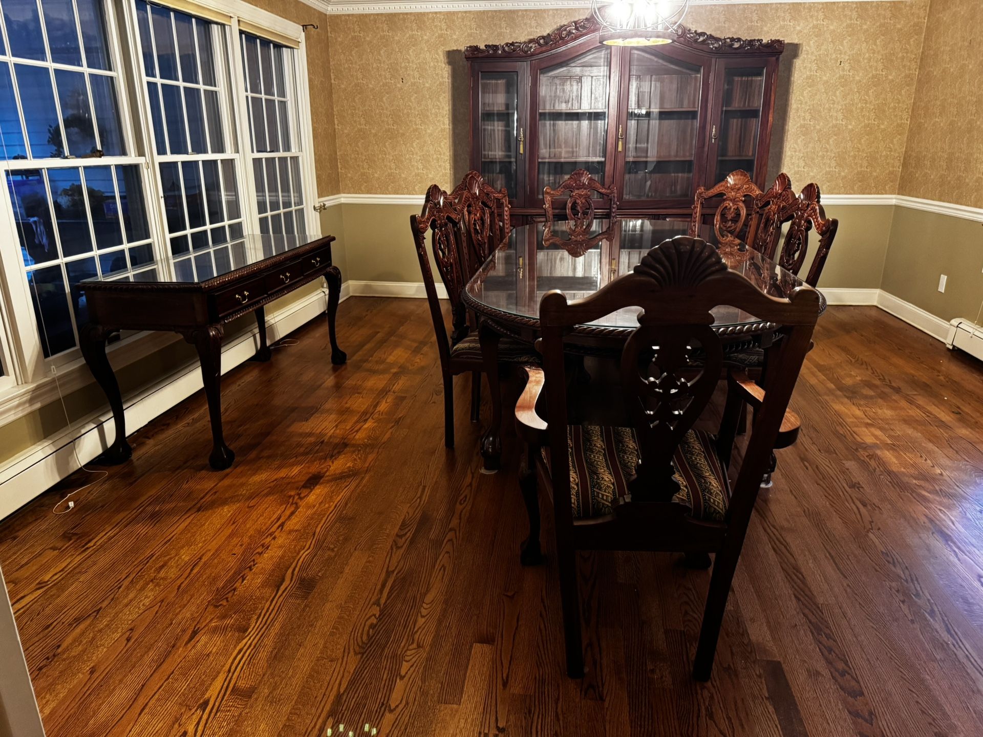 Dinning Room Set