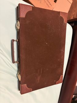 Vintage Backgammon Set in Briefcase