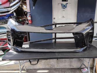 Toyota sienna sport 2018-2020 front bumper oem