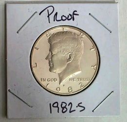 Superb 1982-S Kennedy Proof Half Dollar - Deep Cameo JFK 50c