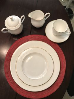 Lenox Hannah debut collection