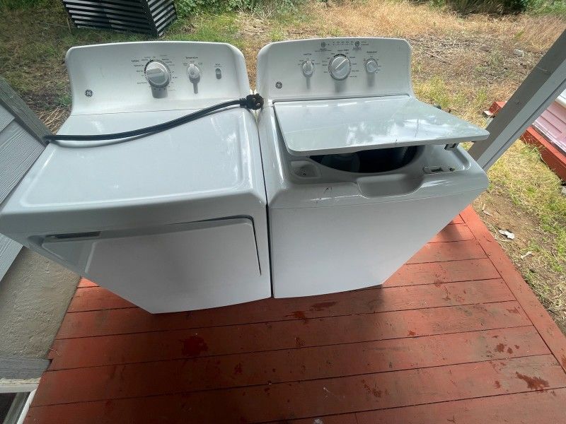 GE WASHER AND DRYER