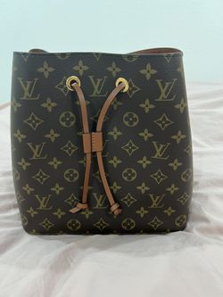 Louis Vuitton NeoNoe Mm Bag In Caramel