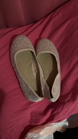 Girls shoes