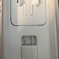 Apple Head Phones And Cubes