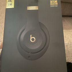 Beats By Dr.Dre Studio 3 Limited Edition Gold