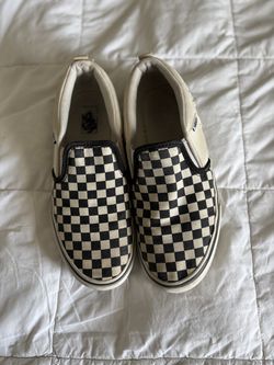 Youth 6.5 Checkered Vans