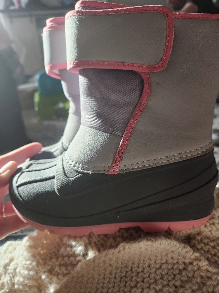 Snow Boots