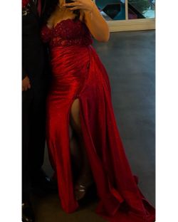 Formal dress size M