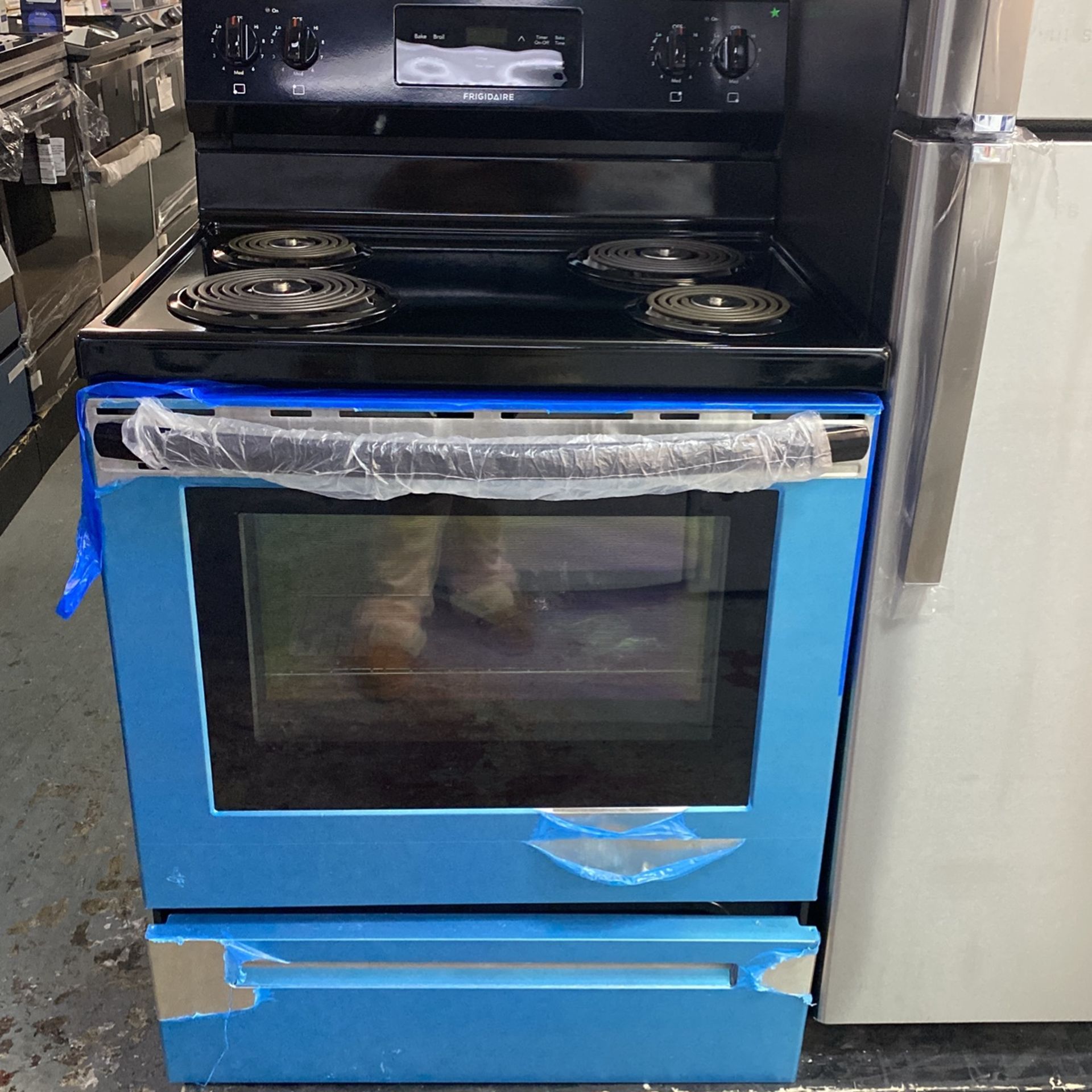 Frigidaire Stove 