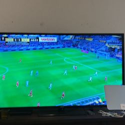 Samsung Smart TV 65”
