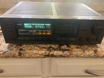 Onkyo TX-830 receiver