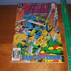 Justice league International Comic Book Issue 14