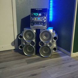 Stereo system 