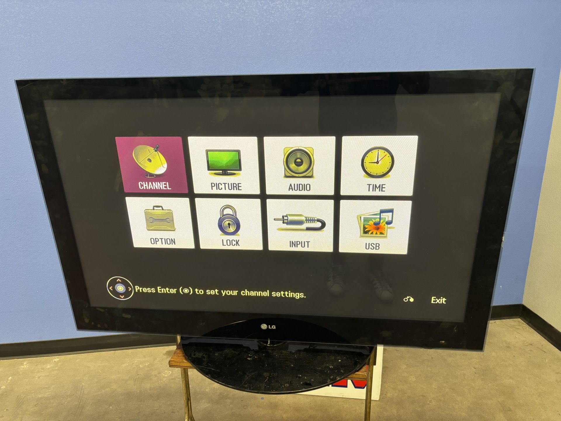 LG Plasma Tv 65” 