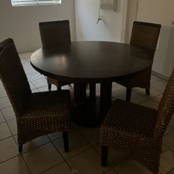Bedroom Sets 