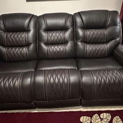 Living room Reclining Power Couch And Loveseat