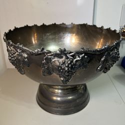 Victorian style Silver Plated Punch Bowl Ice Bucket Champagne Cooler Grape