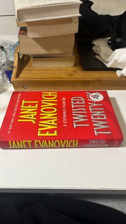 Janet Evanovich Twisted Twenty-Six Hardcover