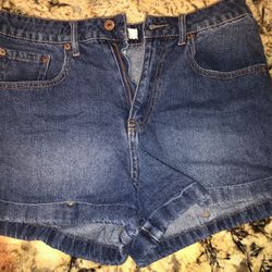 Forever 21 Shorts Size 28