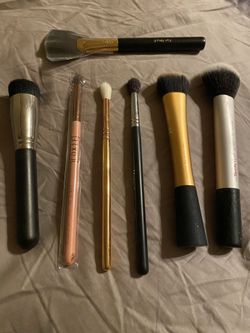 Makeup Brushes