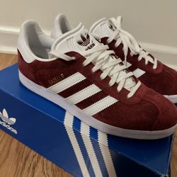 adidas gazelle silver green womens Men's adidas Gazelle Shoes Burgundy B41645