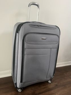 Samsonite Grey Hyperspin Luggage