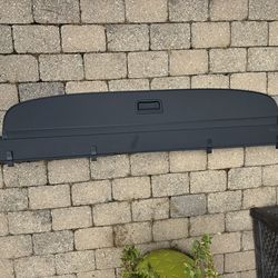 07-15 Audi Q7 Cargo Cover OEM