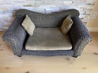 Pet Sofa Bed with Leopard Print and Two Throw Pillows