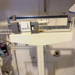 Vintage Medical Scale It Works 