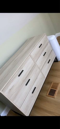 6-Drawer Dresser for Sale