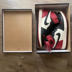 Air Jordan 1 Bred Toe OG High 10.5