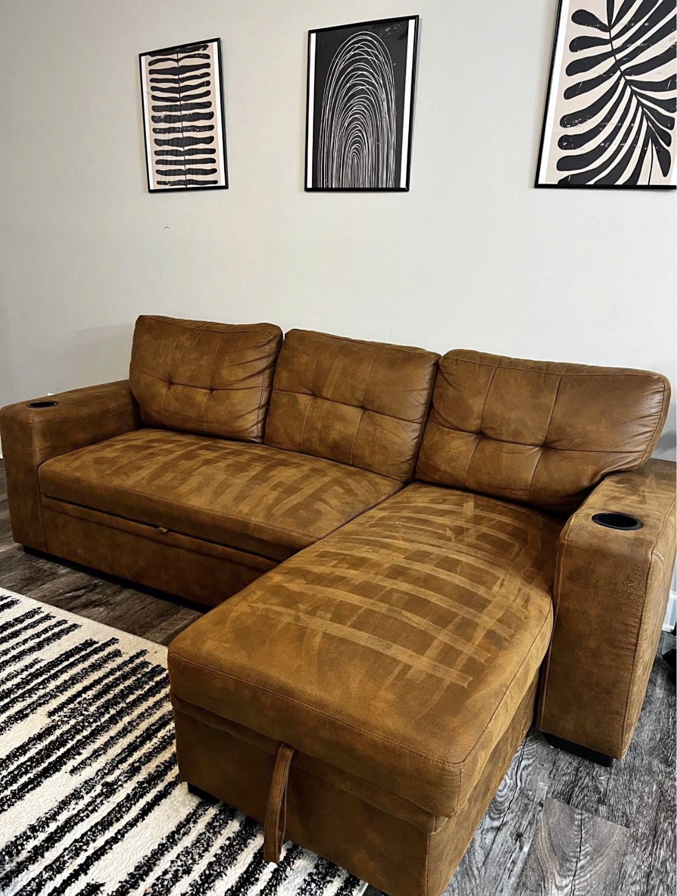 Brown Polyester Chaise Couch + Sleeper