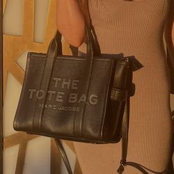 marc jacobs the tote bag 
